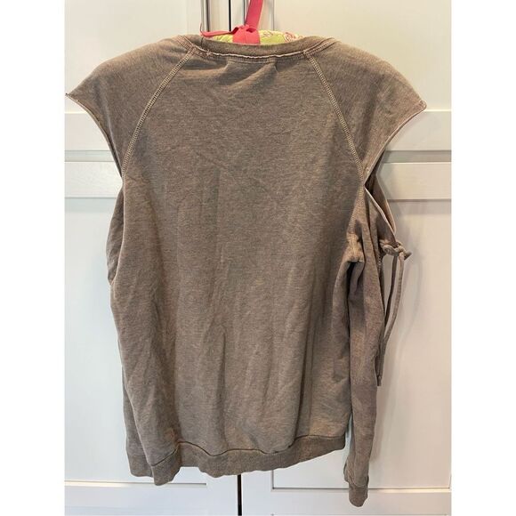 Project Social T Cut Out Lace Detail Sleeve Sweatshirt Taupe Women’s Sz M - Picture 2 of 7